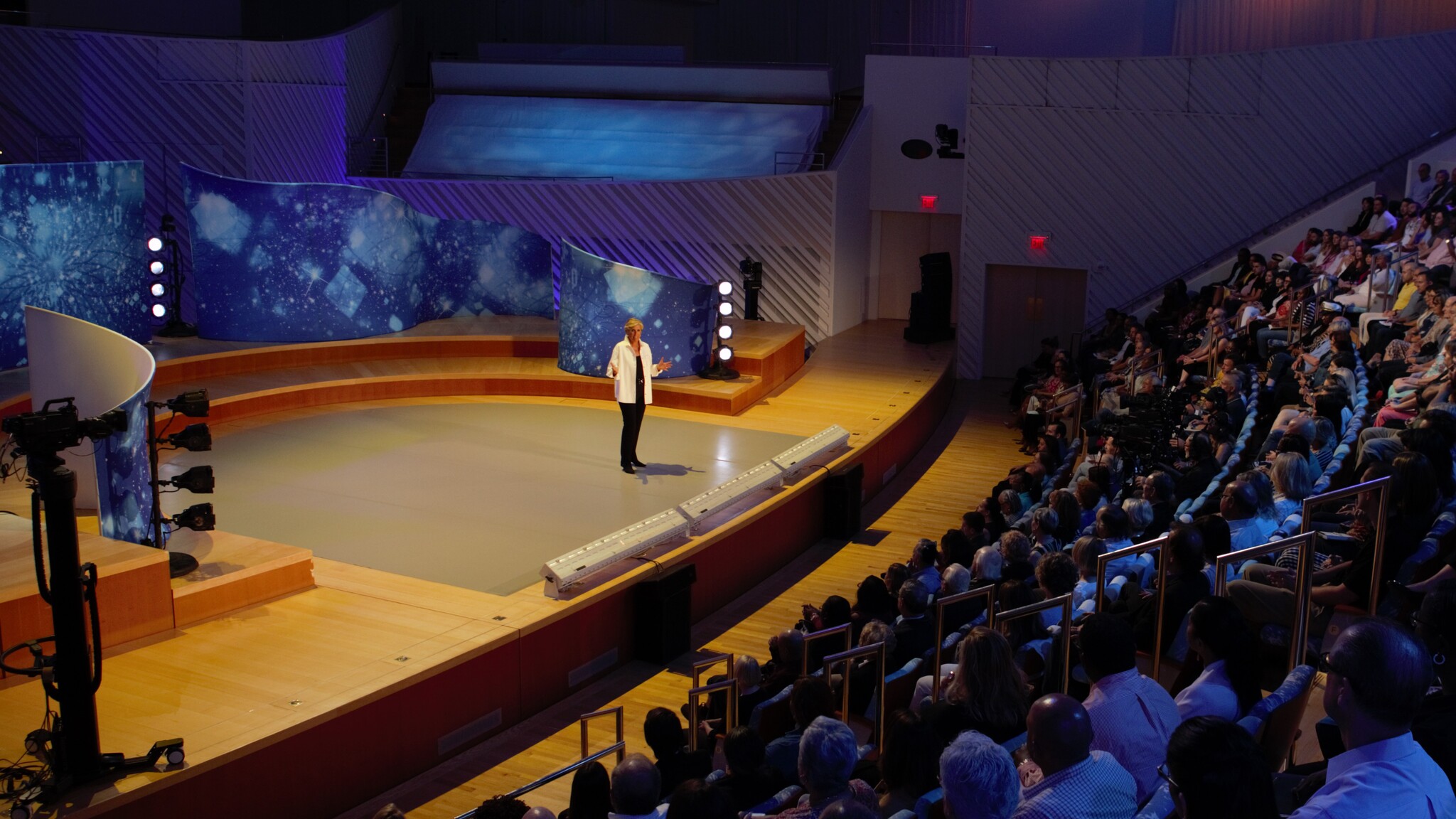 Suze Orman On Stage at PBS