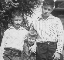 Child Suze With Brothers