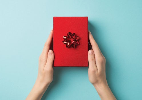 holiday gift spending