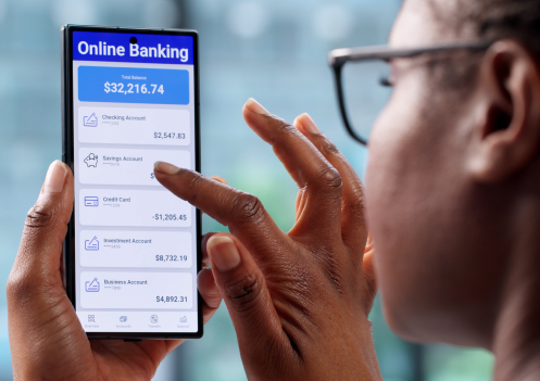 women on online banking